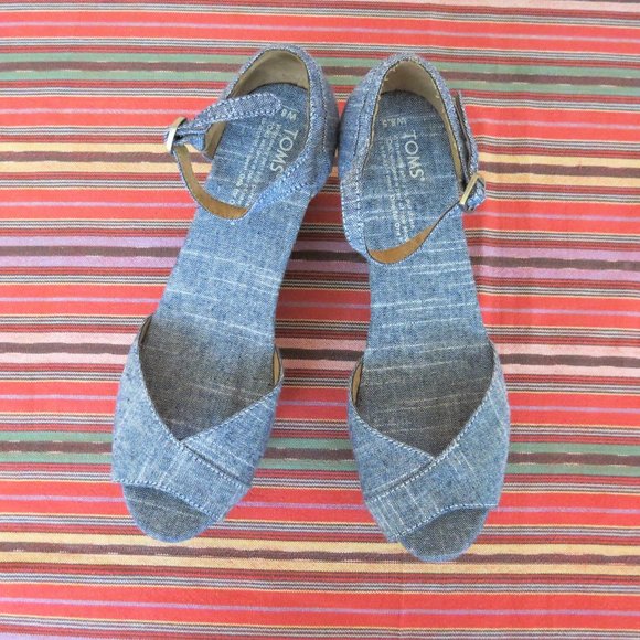 Toms Shoes - Tom's Denim Open Toe Cork Wedges 8.5